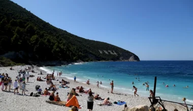 Η οικογένεια Τραμπ μετατρέπει αλβανικό νησάκι σε «παράδεισο»