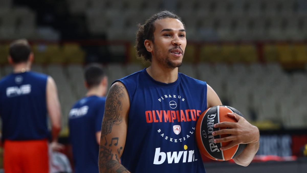 Νέα ατυχία για τον Ολυμπιακό: Εκτός για ένα μήνα ο Τάισον Γουόρντ – Ποιο κρίσιμο παιχνίδι αναμένεται να χάσει