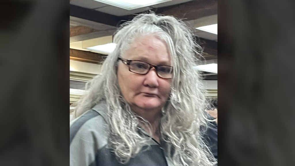 Τέξας: Φυλάκιση 50 ετών στη «μαριονέτα του Σατανά» που σκότωσε τη γειτόνισσά της και ήπιε το αίμα της