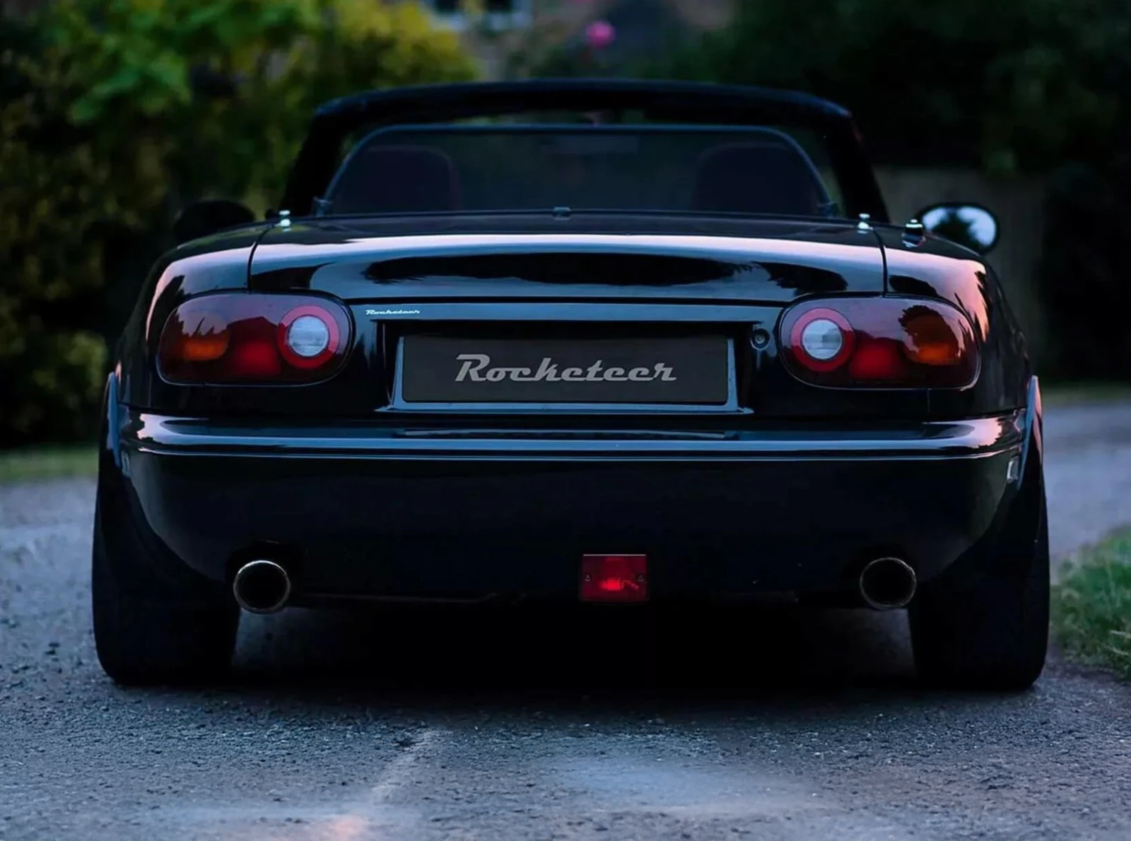 Αγγλάρες: Έφτιαξαν Mazda MX-5 με 375 ίππους σε 850 kg