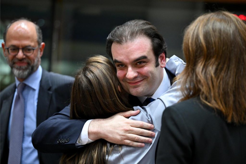 Το παρασκήνιο της εκλογή του Κ.Πιερρακάκη – Η άρνηση για «ξεπάγωμα» των ρωσικών περιουσιακών στοιχείων