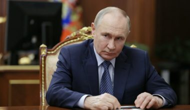 Καταλήφθηκε το Σιβέρσκ – Β.Πούτιν: «Ξεκινάμε νέες επιθετικές επιχειρήσεις σε άλλες κατευθύνσεις»