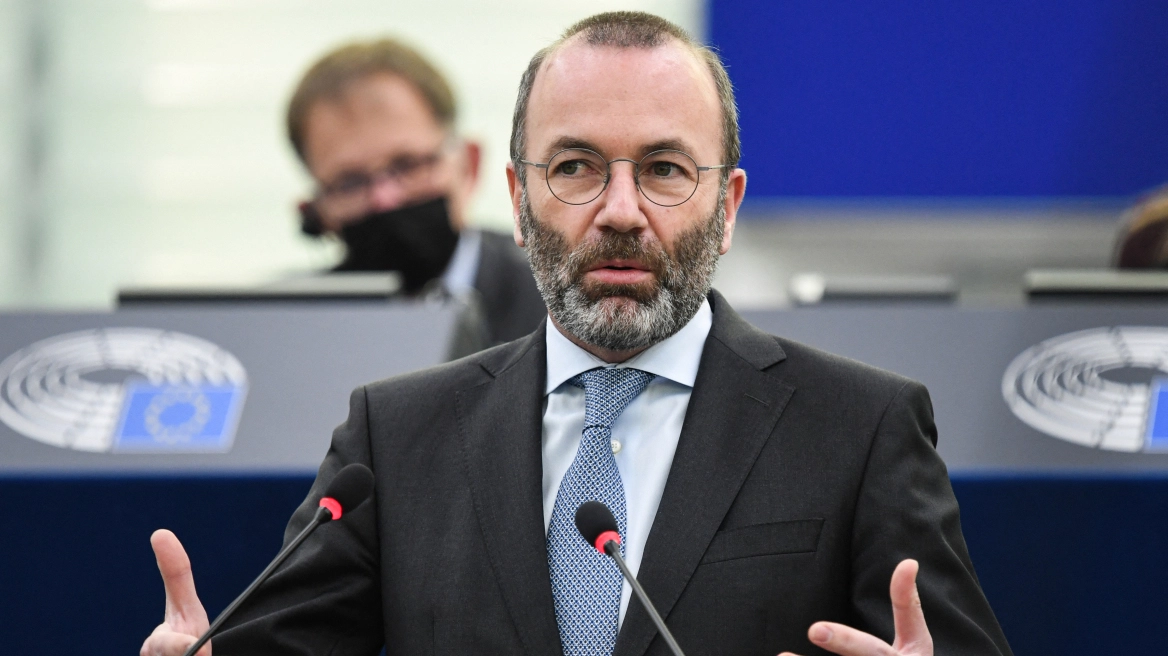 Αποσύρονται τα σχέδια απαγόρευσης κινητήρων εσωτερικής καύσης από το 2035, λέει ο Μ.Βέμπερ για να ανακόψει το AfD