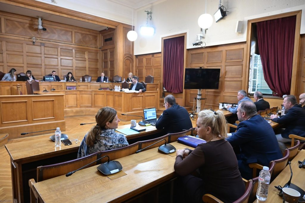 Ζ.Κωνσταντοπούλου: Κατέθεσε μήνυση κατά του «Φραπέ» για απειλές εναντίον της στην Εξεταστική Επιτροπή