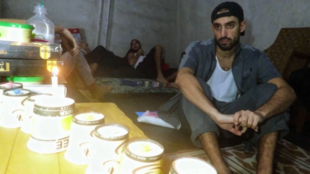 Στο «φως» βίντεο με Ισραηλινούς ομήρους να γιορτάζουν το Χάνουκα πριν εκτελεστούν από τη Χαμάς