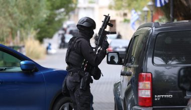 Τεράστια επιχείρηση της ΕΛΑΣ στην Κρήτη για νέο γύρο παράνομων επιδοτήσεων από τον ΟΠΕΚΕΠΕ – Προσήχθησαν 14 άτομα