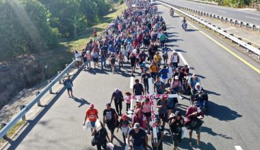 Ποια ευρωπαϊκή χώρα γίνεται η πρώτη που θα υποδεχθεί ορδές παράνομων μεταναστών από τις ΗΠΑ;