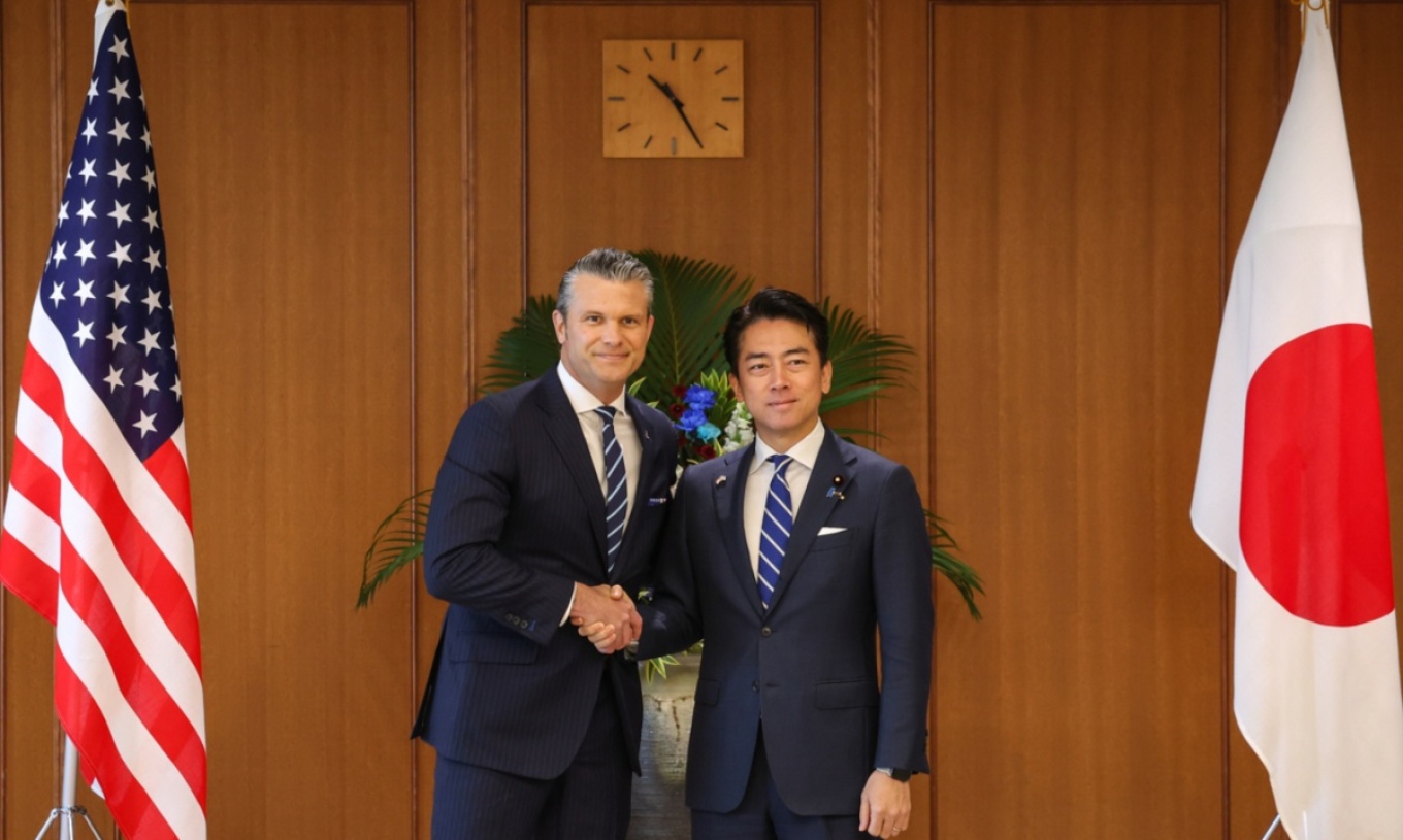 Πιτ Χέγκσεθ: «Οι ενέργειες της Κίνας δεν ευνοούν την ειρήνη» είπε ο Αμερικανός ΥΠΑΜ