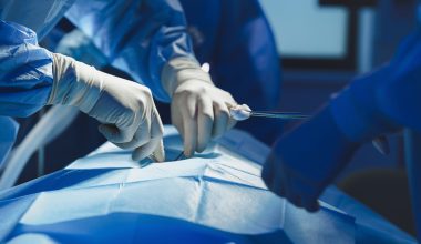 Γάζα: Γιατρός σκότωσε 19χρονη ισραηλινή όμηρο εισάγοντας αέρα στις φλέβες της! – Τι ισχυρίζεται ο πατέρας της