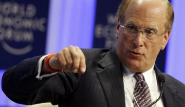 Ο CEO της BlackRock Λ.Φινκ στο «τραπέζι» των διαπραγματεύσεων για την Ουκρανία με τους Σ.Γουίτκοφ και Τ.Κούσνερ