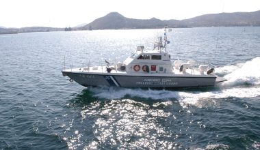 Επιχείρηση διάσωσης 24 παράνομων μεταναστών νότια του ακρωτηρίου Ταίναρου