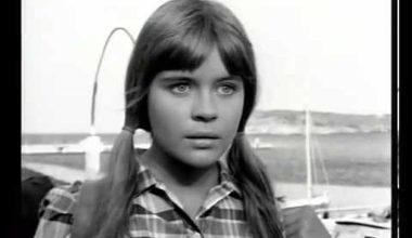 Α.Λόμπεργκ: Δείτε πώς είναι σήμερα η εντυπωσιακή ηθοποιός από την ταινία «Κορίτσια στον Ήλιο» (φωτο)