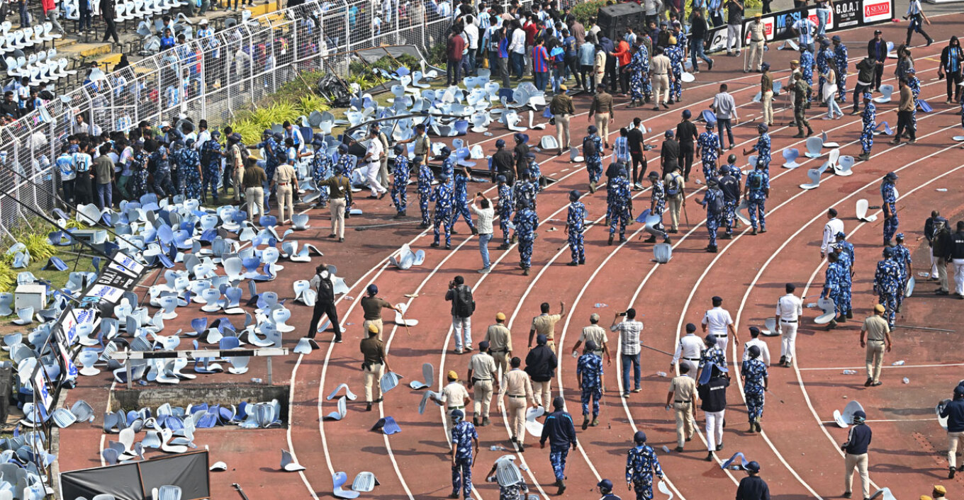 Ινδία: Οπαδοί στην Καλκούτα τα έκαναν «γυαλιά καρφιά» επειδή ο Μέσι εμφανίστηκε για λίγα λεπτά στο γήπεδο (βίντεο)