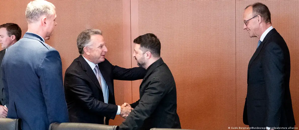 Βερολίνο: Ολοκληρώθηκε ο πρώτος γύρος των συνομιλιών ΗΠΑ-Ουκρανίας – Οι διαπραγματεύσεις θα συνεχιστούν αύριο