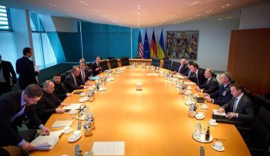 Βερολίνο: Ζήτησε η αμερικανική αντιπροσωπεία να αποχωρήσει ο Φρίντριχ Μερτς από τις συνομιλίες ΗΠΑ-Ουκρανίας;