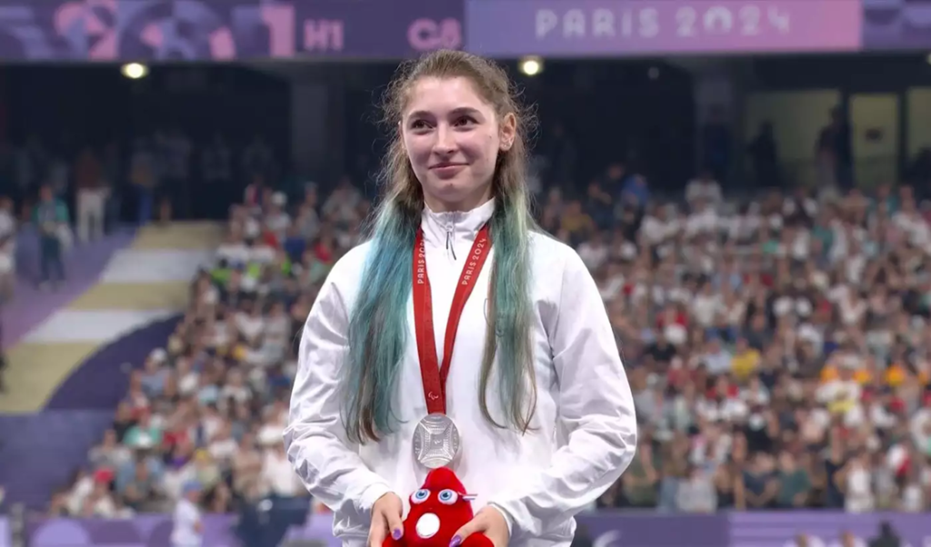 Λήδα Μανθοπούλου: «Την ημέρα που διαγνώστηκα με σκλήρυνση κατά πλάκας πήγα κανονικά προπόνηση» (βίντεο)