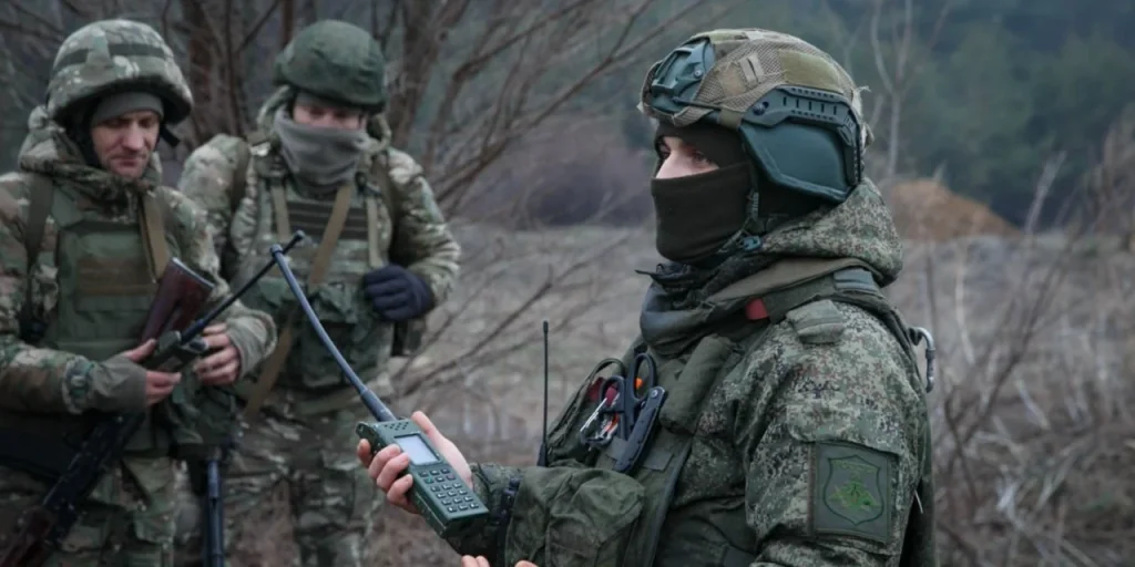 Μαχητές από τη Γιακουτία του ρωσικού Στρατού ετοιμάζονται και στέλνουν ένα μήνυμα στους Ουκρανούς (βίντεο)