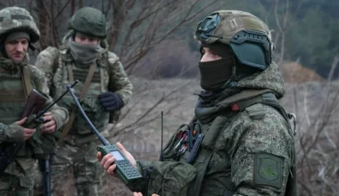 Μαχητές από τη Γιακουτία του ρωσικού Στρατού ετοιμάζονται και στέλνουν ένα μήνυμα στους Ουκρανούς (βίντεο)