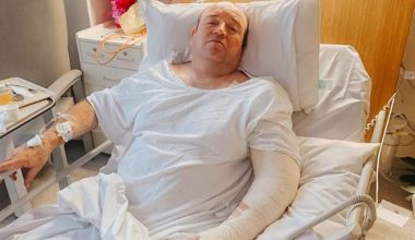 Σε τρεις χειρουργικές επεμβάσεις υποβλήθηκε ο «Ήρωας του Μποντάι» – Ν.Τραμπ: «Να τον σέβεστε όλοι»