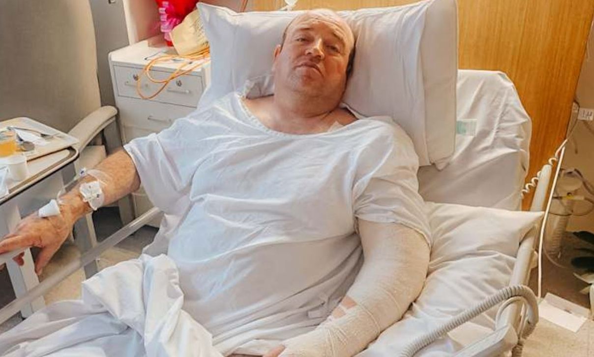 Σε τρεις χειρουργικές επεμβάσεις υποβλήθηκε ο «Ήρωας του Μποντάι» – Ν.Τραμπ: «Να τον σέβεστε όλοι»