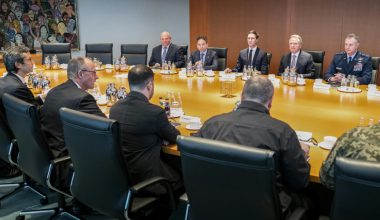 Βερολίνο: Το Κίεβο αντιδρά για το  Ντονμπάς  – Πιέσεις από ΗΠΑ για να επέλθει συμφωνία