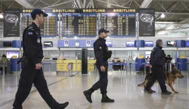 Αλλοδαπός από τις ΗΠΑ προσπάθησε να μεταφέρει 18 κιλά κάνναβης στη χώρα μας (φωτο)