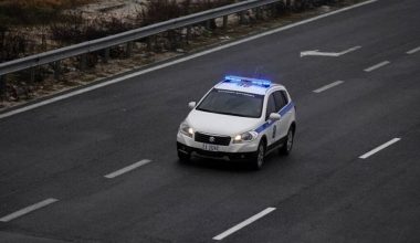 Συνελήφθησαν Ρομά στη Γλυφάδα για κλοπή 54 κιλών χαλκού από μετασχηματιστή της ΔΕΔΔΗΕ