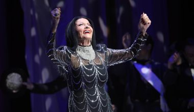 Στενή φίλη Ζ.Σαπουντζάκη: «Δεν υπάρχει κανένα πρόβλημα – Είναι μια χαρά» (βίντεο)