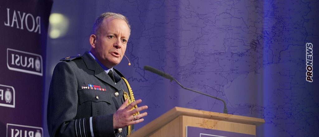 Αρχηγός βρετανικού Γενικού Επιτελείου: «Οι κόρες και οι γιοι μας θα θυσιαστούν σε πόλεμο με την Ρωσία»