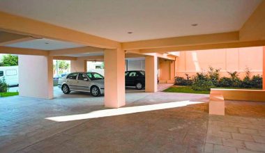 Δείτε τι ισχύει για το πάρκινγκ στις πιλοτές των πολυκατοικιών – Ποιοι έχουν το δικαίωμα στάθμευσης