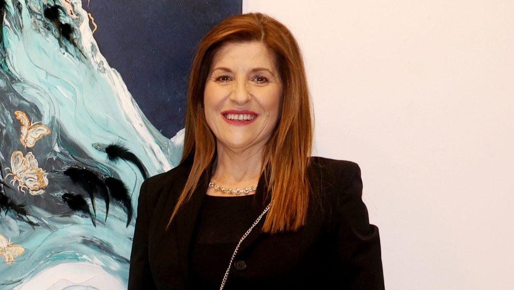 Σ.Κονιτοπούλου: «Όταν η κόρη μου αυτονομήθηκε με έστειλε σε ψυχοθεραπευτή για να το διαχειριστώ»