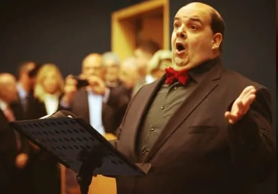 Πέθανε ξαφνικά σε ηλικία 46 ετών ο τενόρος Νίκος Παπακώστας