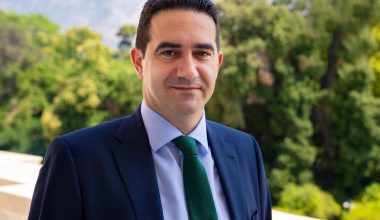 Ο γιος του βουλευτή του ΠΑΣΟΚ Μ.Κατρίνη ήταν ο 16χρονος που συνελήφθη μετά από αστυνομική καταδίωξη στο Χαλάνδρι