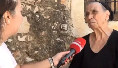 Χήρα Νίκου Ξυλούρη: «Έζησα μόνο 20 χρόνια μαζί του – Ο κόσμος τον “κρατάει ζωντανό”» (βίντεο)