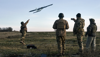 Βίντεο: Η στιγμή που ρωσικό drone εντοπίζει και εξοντώνει Ουκρανούς στρατιώτες