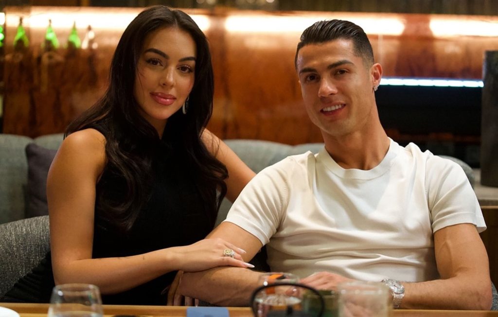 Τ.Ροντρίγκεθ για το μονόπετρο των 3 εκατ. δολαρίων: «Ήταν το λιγότερο που θα μπορούσε να κάνει»