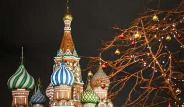 Βίντεο: Χαμός στα σύνορα ρωσοεσθονικά σύνορα – Ουρές κάνουν οι Εσθονοί για να μπουν στην Ρωσία