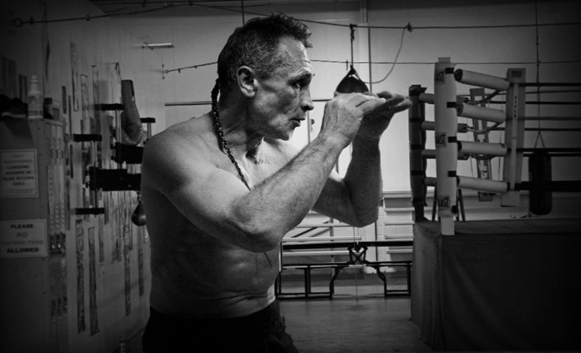 «Έφυγε» από τη ζωή ο κορυφαίος δάσκαλος πυγμαχίας-kick boxing Γιάννης Κακαράκης