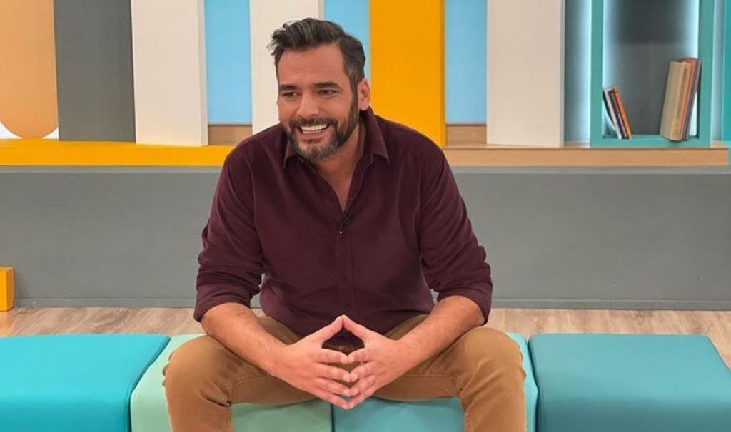 Στο νοσοκομείο με έμφραγμα νοσηλεύτηκε για 15 μέρες ο Γ.Καρτελιάς: Ήταν 6 μέρες στη ΜΕΘ (βίντεο)