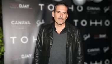 Υπονοούμενα του Δ.Καραναστάση για την κλήση που του επιβλήθηκε: «Κάτι εξυπηρετεί η είδηση – Τώρα μόνο φραπέ!»