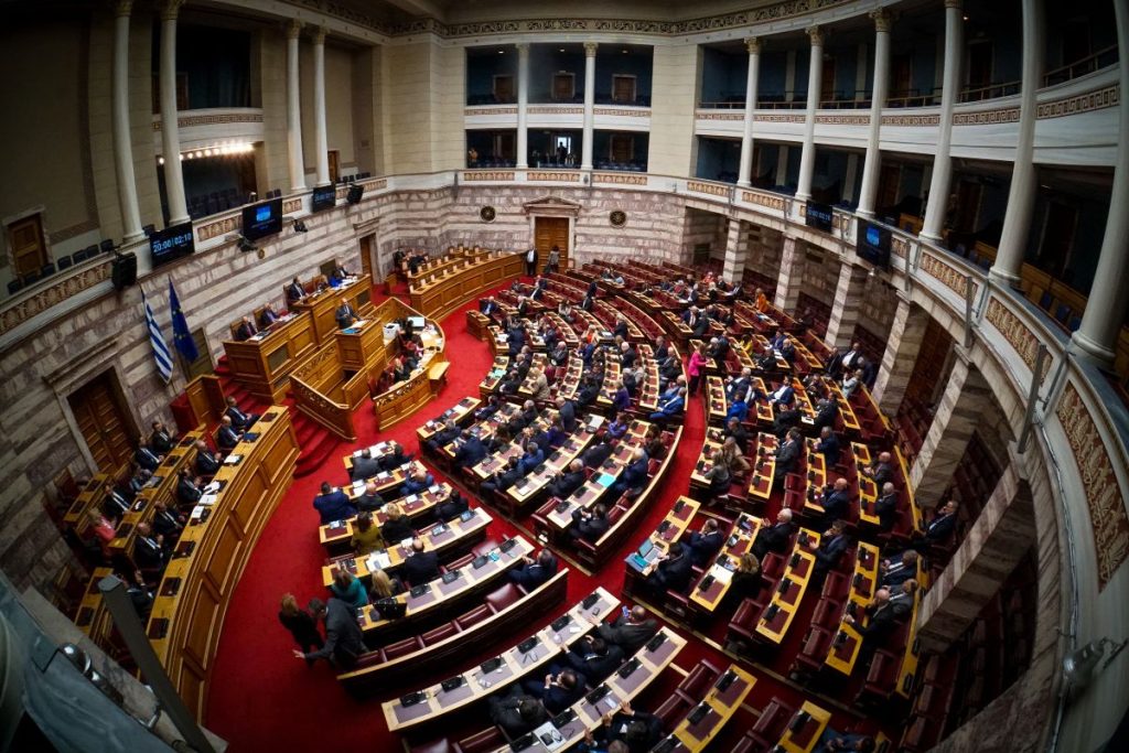 Υπερψηφίστηκε το νομοσχέδιο για την μετάβαση του ΟΠΕΚΕΠΕ στην ΑΑΔΕ: Πόσοι ψήφισαν «υπέρ» και πόσοι «κατά»