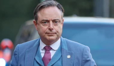 Ο Βέλγος πρωθυπουργός «τρόλαρε» το Politico που τον χαρακτήρισε «το πιο πολύτιμο περιουσιακό στοιχείο της Ρωσίας»