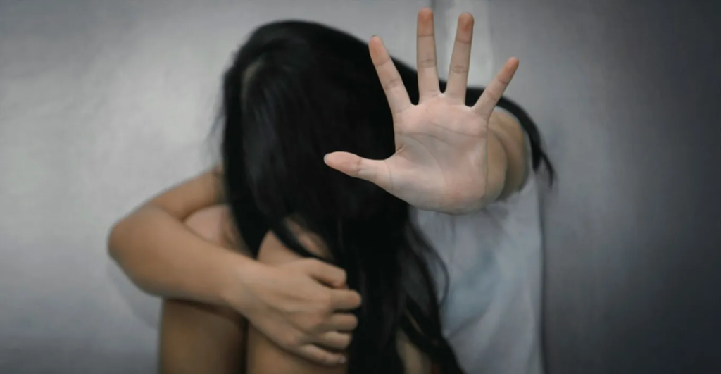 Υπόθεση revenge porn στο Ηράκλειο: 28χρονος δημοσίευσε γυμνές φωτογραφίες 15χρονης και την απειλούσε