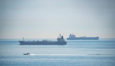 Οι ΗΠΑ κατάσχεσαν το κινεζικής ιδιοκτησίας δεξαμενόπλοιο Centuries που έπλεε ανοιχτά των ακτών της Βενεζουέλας