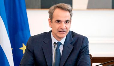 Με κοινωνικό αυτοματισμό απαντά στους αγρότες ο Κ.Μητσοτάκης: «Κάνετε ζημιά σε άλλους»