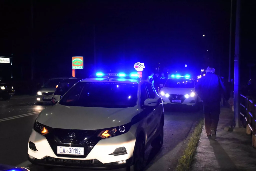 Πολυπολιτισμικά μαχαιρώματα μεταξύ αλλοδαπών στην Αχαρνών: Δύο τραυματίες