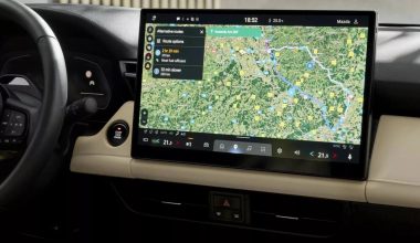 Οθόνη αφής: Ό,τι πιο επικίνδυνο στα σύγχρονα αυτοκίνητα (βίντεο)