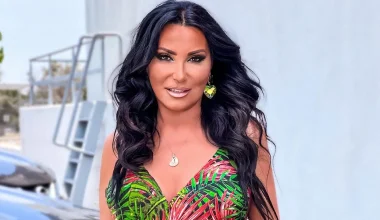 «Έξαλλη» η Π.Μαλλιωτάκη με σχόλιο της Ε.Γαλύφα: «Ποια είσαι εσύ που θα μου πεις πώς θα ντυθώ;»