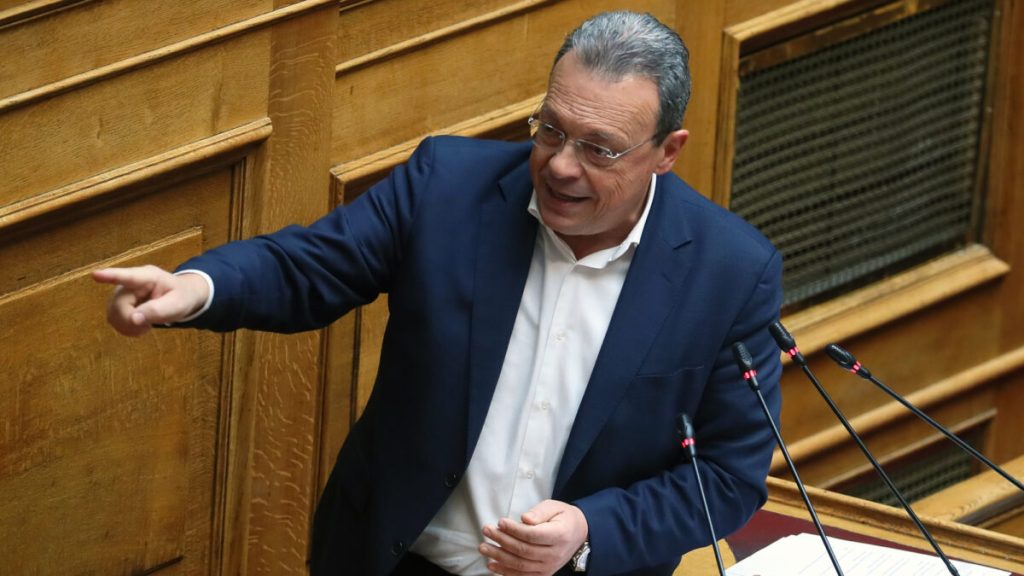 Σ.Φάμελλος: «Οι δρόμοι σήμερα κλείνουν με ευθύνη του Κ.Μητσοτάκη – Εξαπατά και απαξιώνει τη διεκδίκηση των αγροτών»