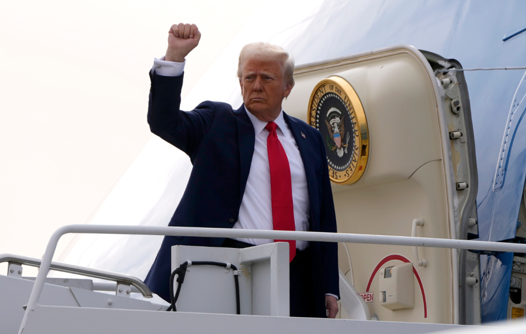 Ν.Τραμπ: «Πρέπει να αποκτήσουμε τη Γροιλανδία»